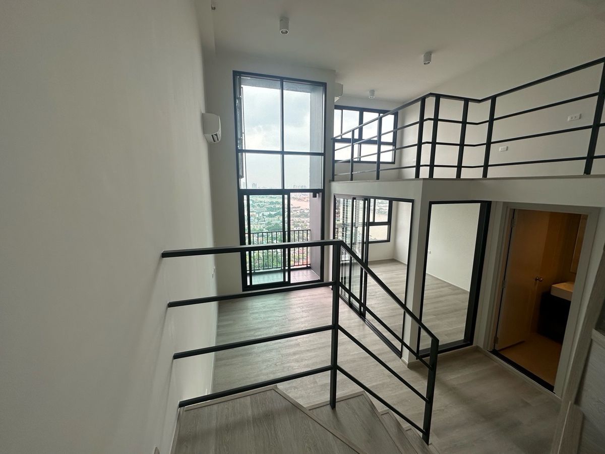 For SaleCondoPinklao, Charansanitwong : Room with a view of the Chao Phraya River, Ideo Charan70 project, hybrid room, size 50 square meters, price 5.39 million baht. Interested in seeing the room, call/line: 0646428664 Patch