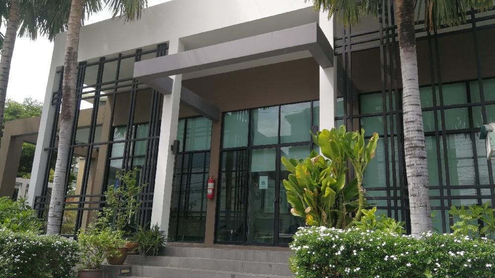 ขายทาวน์โฮมท่าพระ ตลาดพลู วุฒากาศ : ขายด่วนทาวน์โฮม 3ชั้น The sixnature กัลปพฤกษ์ห้องมุมใกล้สโมสร ราคา 3.99ล้านบาท