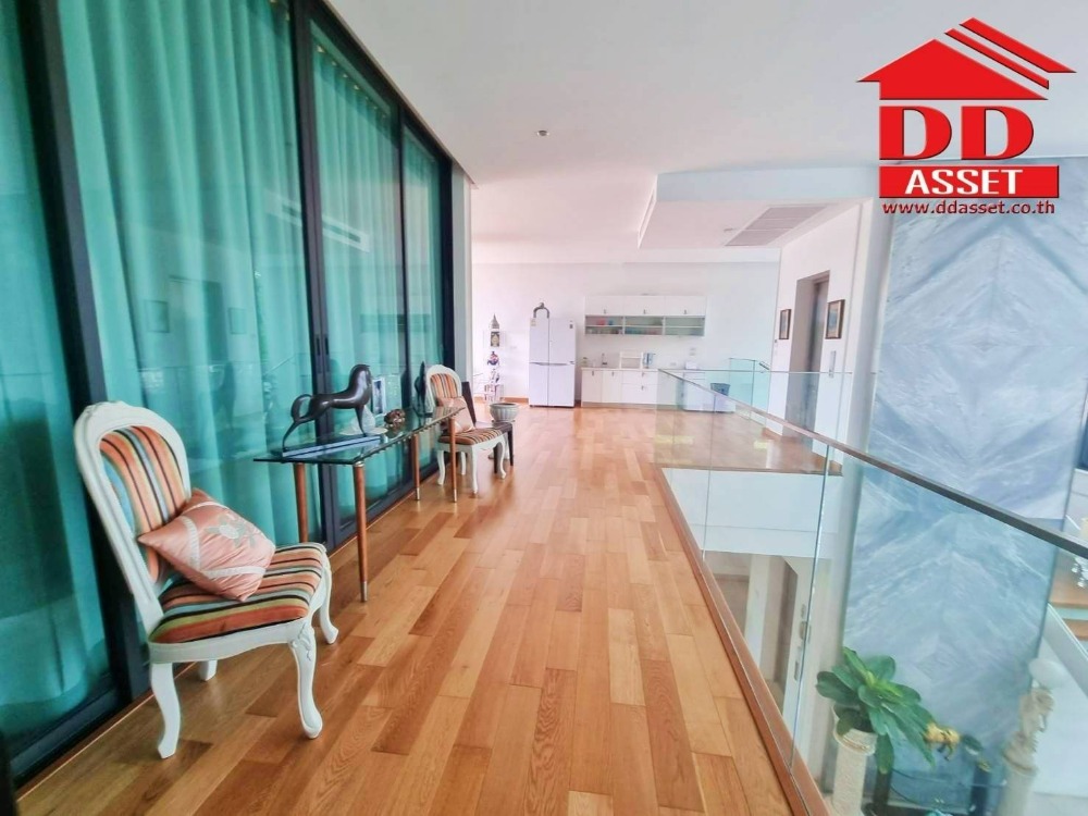 For SaleHouseLadkrabang, Suwannaphum Airport : Luxury 3-storey house for sale with elevator ​in the Royal Golf Ladkrabang golf course Beautiful house, golf course view, ready to move in The Royal Golf & Country Club