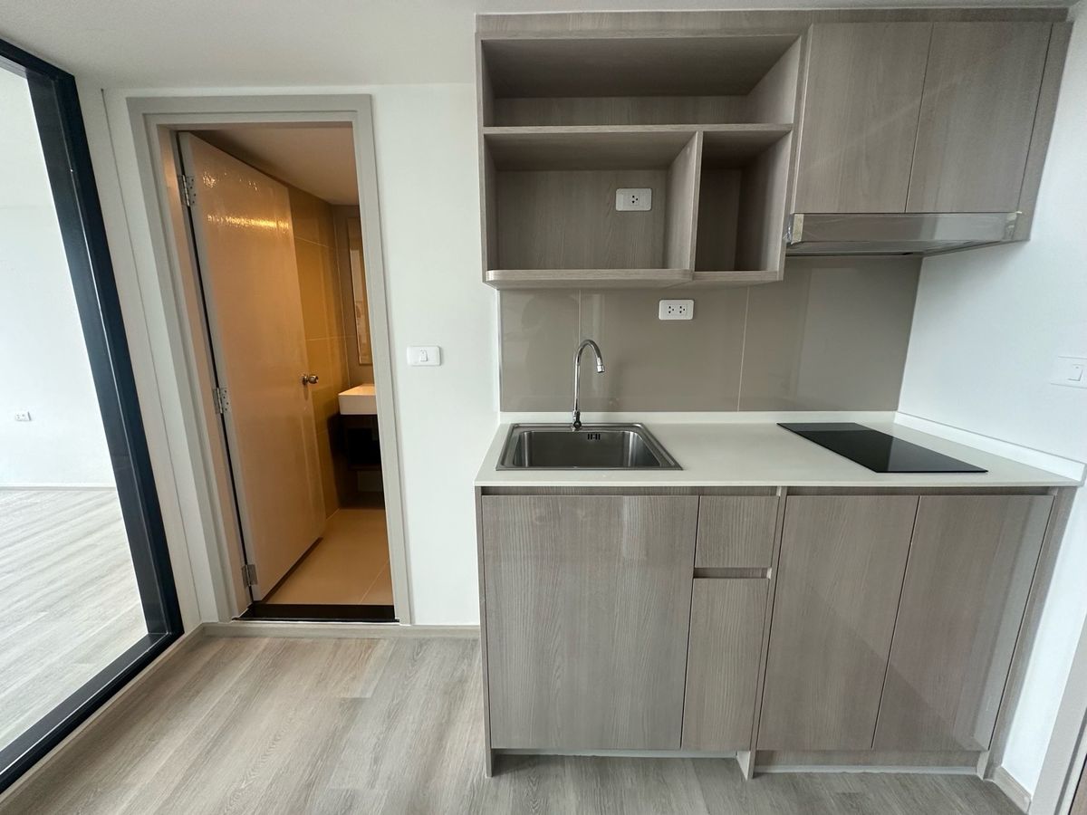 For SaleCondoPinklao, Charansanitwong : Room with a view of the Chao Phraya River, Ideo Charan70 project, hybrid room, size 50 square meters, price 5.39 million baht. Interested in seeing the room, call/line: 0646428664 Patch