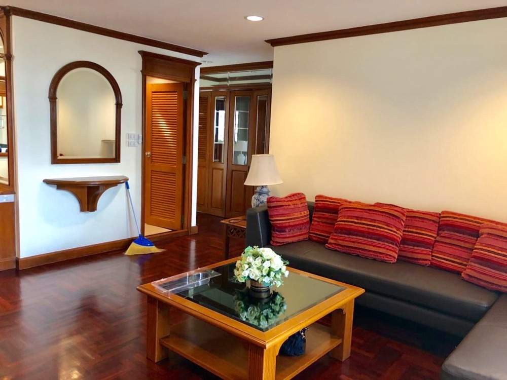 ให้เช่าคอนโดสุขุมวิท อโศก ทองหล่อ : for rent Richmond palace 3bed 2 bath special deal !! ❤️💚🌟
