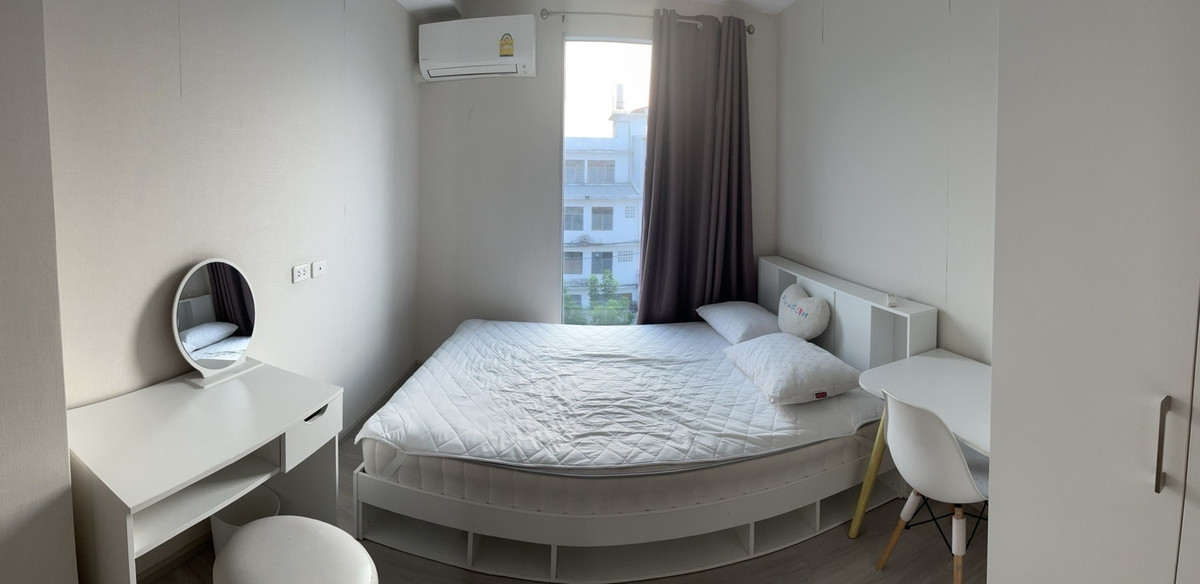 For RentCondoRamkhamhaeng, Hua Mak : Room to rent  Pool view 26.3 SQ.M Ramkhamhang 60 Road   9,000Baht