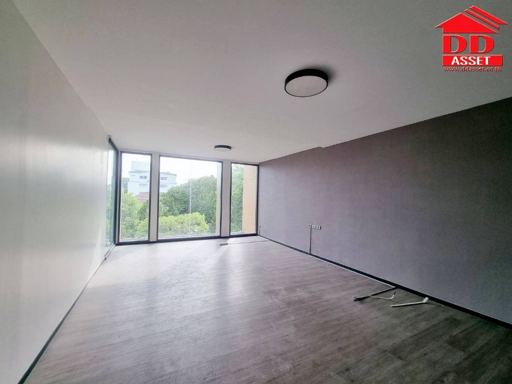 ขายโฮมออฟฟิศพระราม 9 เพชรบุรีตัดใหม่ RCA : The​ Element พระราม9​ โฮมออฟฟิศ 5 ชั้น มีลิฟต์​ ใกล้ The Nine พระราม 9 ใกล้แอร์พอร์ตลิ้ง​ สถานีหัวหมาก