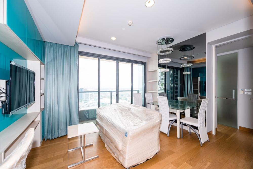 For RentCondoSukhumvit, Asoke, Thonglor : For rent Condo for rent The Lumpini 24 (Lumpini Sukhumvit 24) Asoke 2 Bed 56 sq m, price 39,000 baht/month, high floor 29+