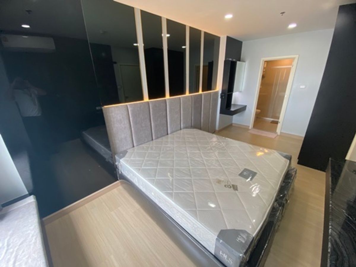For SaleCondoBang kae, Phetkasem : 🎨 Sell beautiful room !! 1 bedroom, 1 bathroom, size 45 sqm. Floor 25, Building B, only 3.2 million baht !!! Supalai Vetranda Condo, Phasi Charoen Station, opposite Seacon Bang Khae // 065 356 2745 Nong The Toy 🎨
