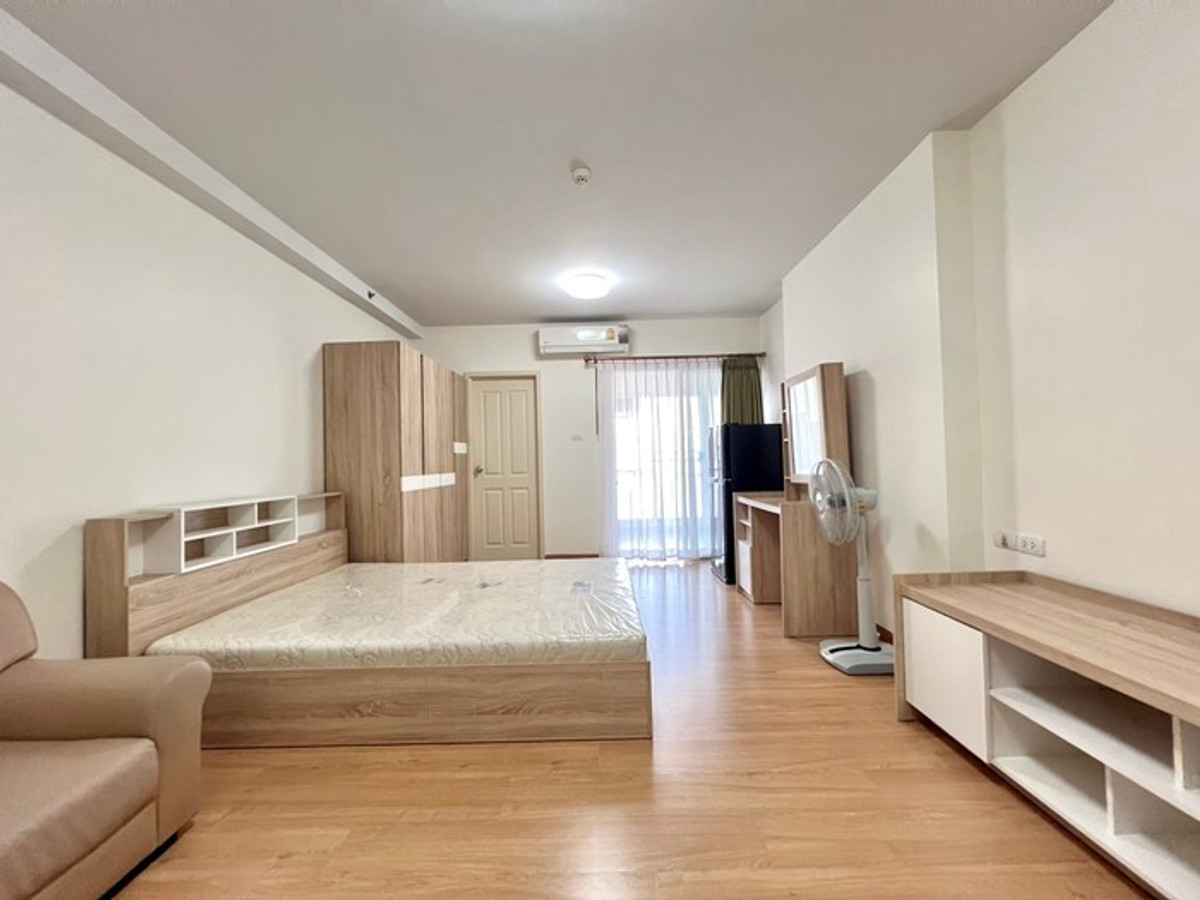 For RentCondoBang Sue, Wong Sawang, Tao Pun : 💥💥Condo for rent Supalai Veranda Ratchavipha-Prachachuen Stu.31 sq m., 17th floor, Center building, pool view, fully furnished. Interested Line ID: @atfirm💥💥