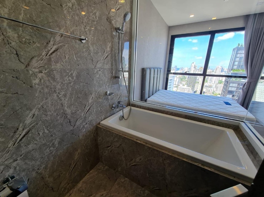 For RentCondoSukhumvit, Asoke, Thonglor : Ashton Asoke Condo f or RENT ให้เช่า ** Ashton Asoke  @ 65,000บาท/month Call 096-2615656