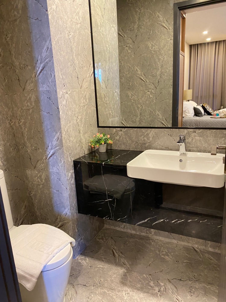 ให้เช่าคอนโดสุขุมวิท อโศก ทองหล่อ : Ashton Asoke Condo f or RENT ให้เช่า ** Ashton Asoke  @ 29,000บาท/month Call 096-2615656