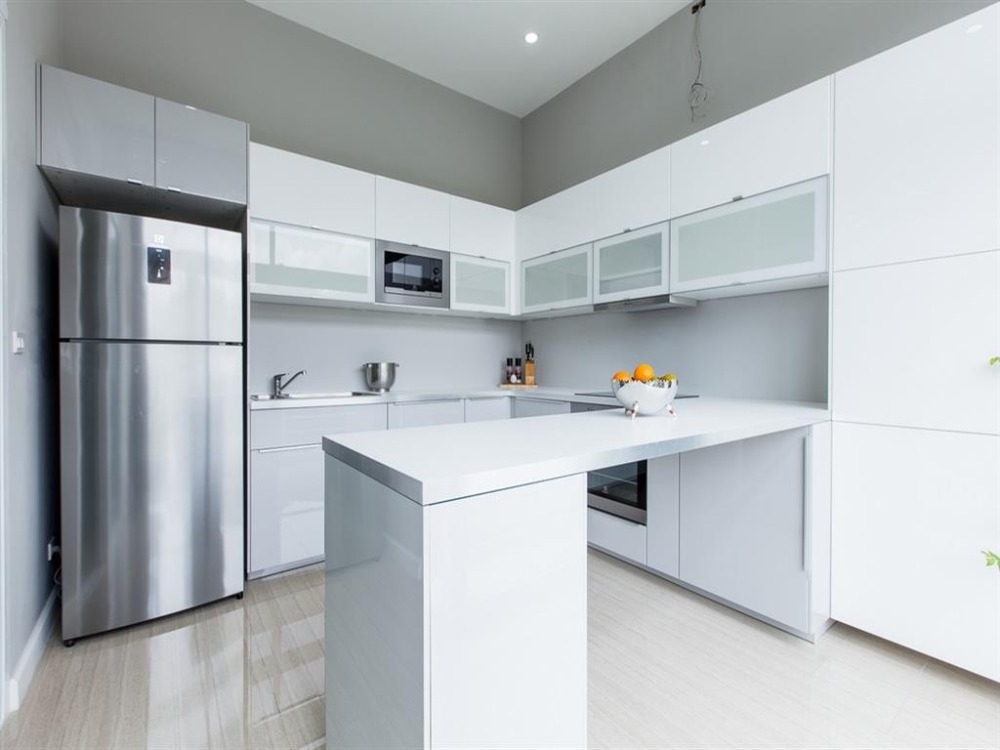 ขายบ้านอ่อนนุช อุดมสุข : บ้านเดี่ยวเอกมัย65 มีสระส่วนตัว+ลิฟท์ ส่วนตัว 4 storeys 5 beds 7 baths 3 parking