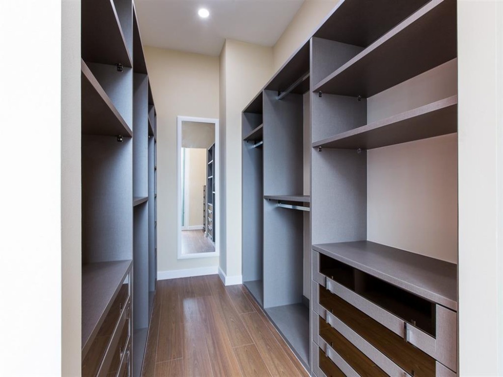 ขายบ้านอ่อนนุช อุดมสุข : บ้านเดี่ยวเอกมัย65 มีสระส่วนตัว+ลิฟท์ ส่วนตัว 4 storeys 5 beds 7 baths 3 parking