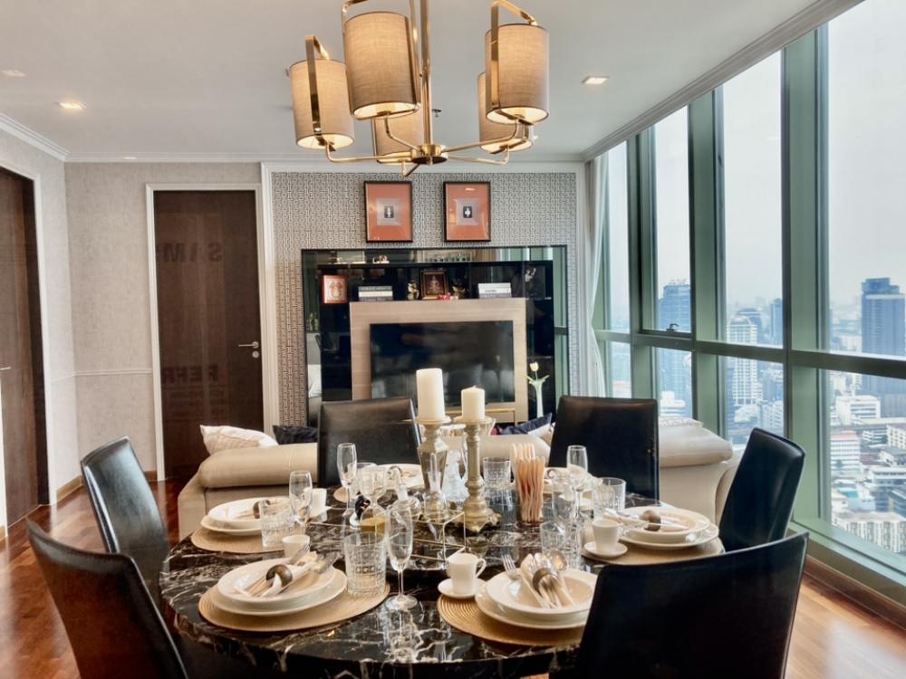 For SaleCondoRatchathewi,Phayathai : Urgent sale, condo in the heart of the city, 3 bedrooms, 3 bathrooms, @ Wish singnerture Midtown Siam