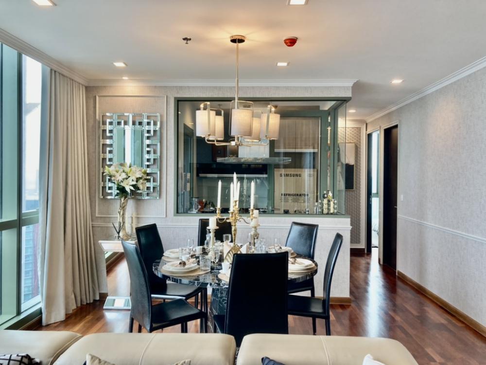 For SaleCondoRatchathewi,Phayathai : Urgent sale, condo in the heart of the city, 3 bedrooms, 3 bathrooms, @ Wish singnerture Midtown Siam