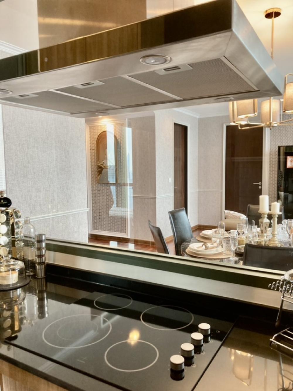 For SaleCondoRatchathewi,Phayathai : Urgent sale, condo in the heart of the city, 3 bedrooms, 3 bathrooms, @ Wish singnerture Midtown Siam