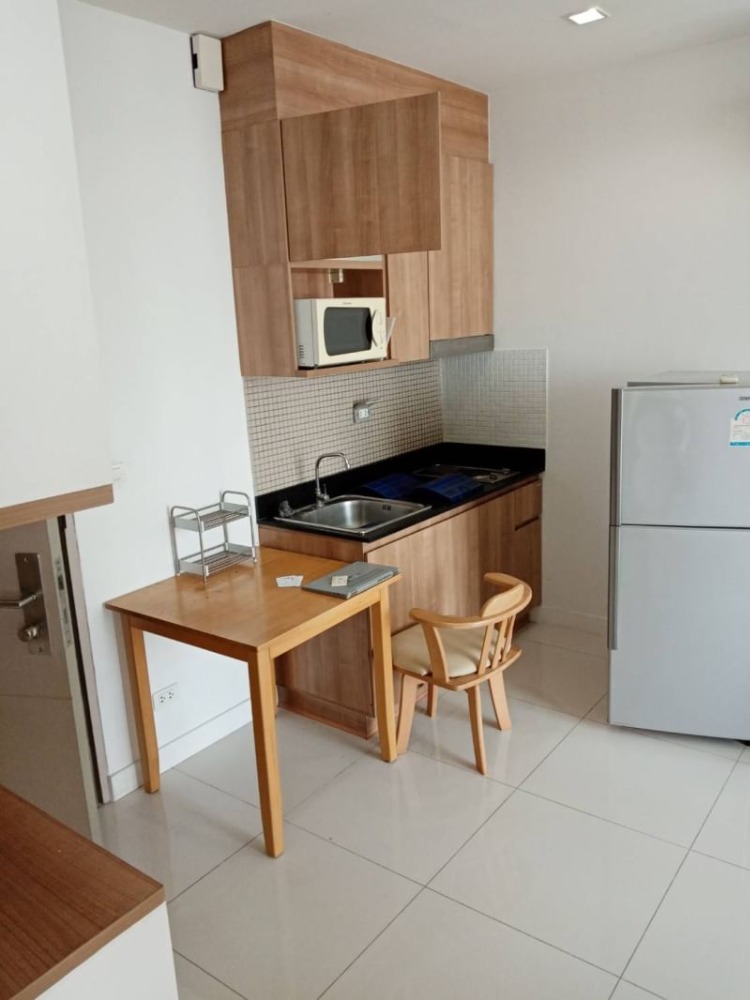 For RentCondoRatchathewi,Phayathai : Please add Llne ld @806qphgn O84-15O-5483 Thai-Eng-Chi-Jap Rent & Sell 3.8 MB Ideo Verve Rajchaprarob