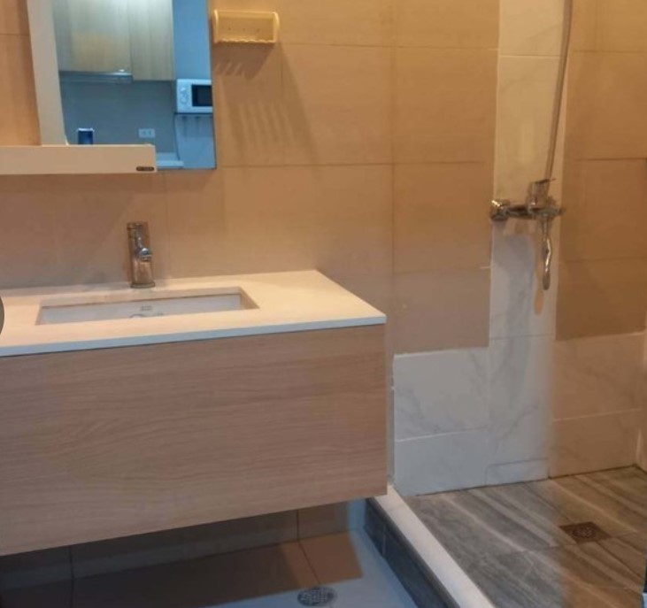 For RentCondoRatchathewi,Phayathai : Eng 中 日 Please add LINE ID @806qphgn o8415o5483 Rent 15,999 B Sell 5.85 MB Villa Ratchataewee