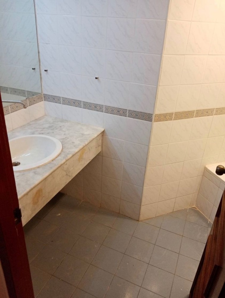 ขายคอนโดราชเทวี พญาไท : Eng 中 日 Please add LINE ID @806qphgn o8415o5483  Grand Diamond