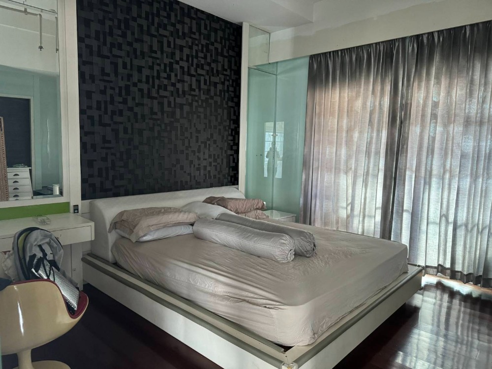 ให้เช่าคอนโดราชเทวี พญาไท : Eng 中 日 Please add LINE ID @806qphgn o8415o5483 Rent 56,999 B Sell 20 MB Baan Klangkrung Siam