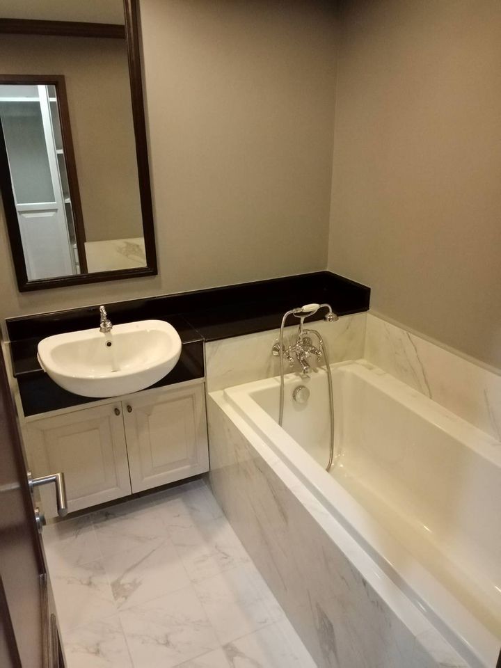 ให้เช่าคอนโดสยาม จุฬา สามย่าน : Eng 中 日 Please add LINE ID @806qphgn o8415o5483 Sell 9.8 MB The Reserve เกษมสันต์