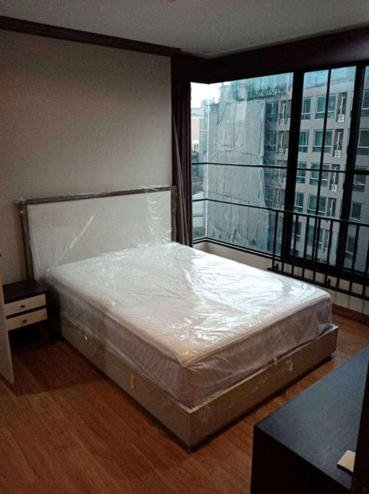 For RentCondoSiam Paragon ,Chulalongkorn,Samyan : *Eng 中 日 Please add LINE ID @806qphgn o8415o5483 Rent & Sell 12 MB The Reserve Kasemsan