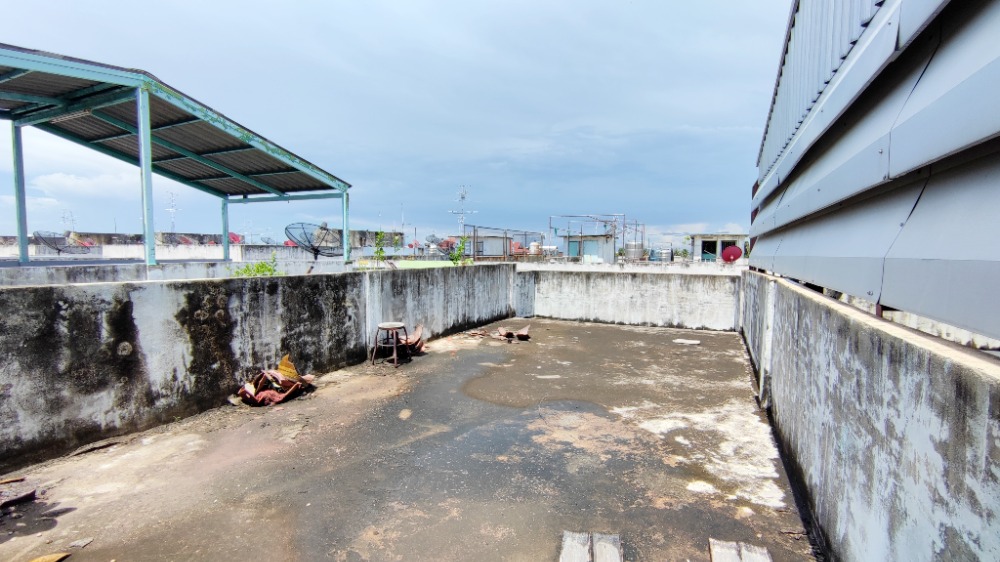 For SaleShop HouseRathburana, Suksawat : For sale: 4.5-storey commercial building, Suk Sawat 26 (Soi Condo Prachanan), 16 sq m, good location for trading