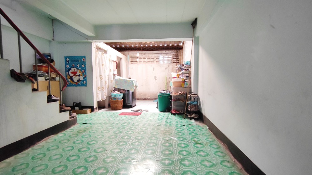 For SaleShop HouseRathburana, Suksawat : For sale: 4.5-storey commercial building, Suk Sawat 26 (Soi Condo Prachanan), 16 sq m, good location for trading