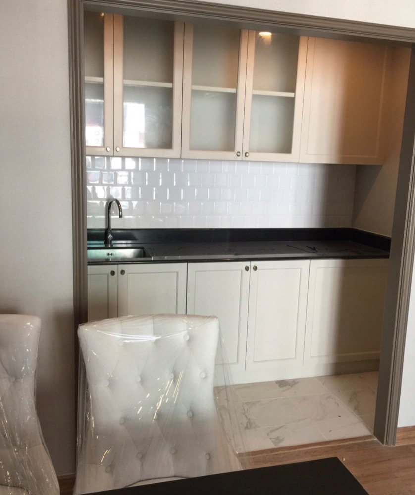 ขายคอนโดสยาม จุฬา สามย่าน : Eng 中 日 Please add LINE ID @806qphgn o8415o5483 Rent 45,000 B The Reserve เกษมสันต์