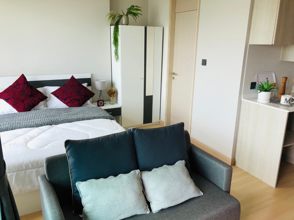 For RentCondoKasetsart, Ratchayothin : 🔥🔥Rent 11500-12500 baht Lumpini Phahon 32🔥🔥 One month deposit, 2 rooms available, reserve now!!!