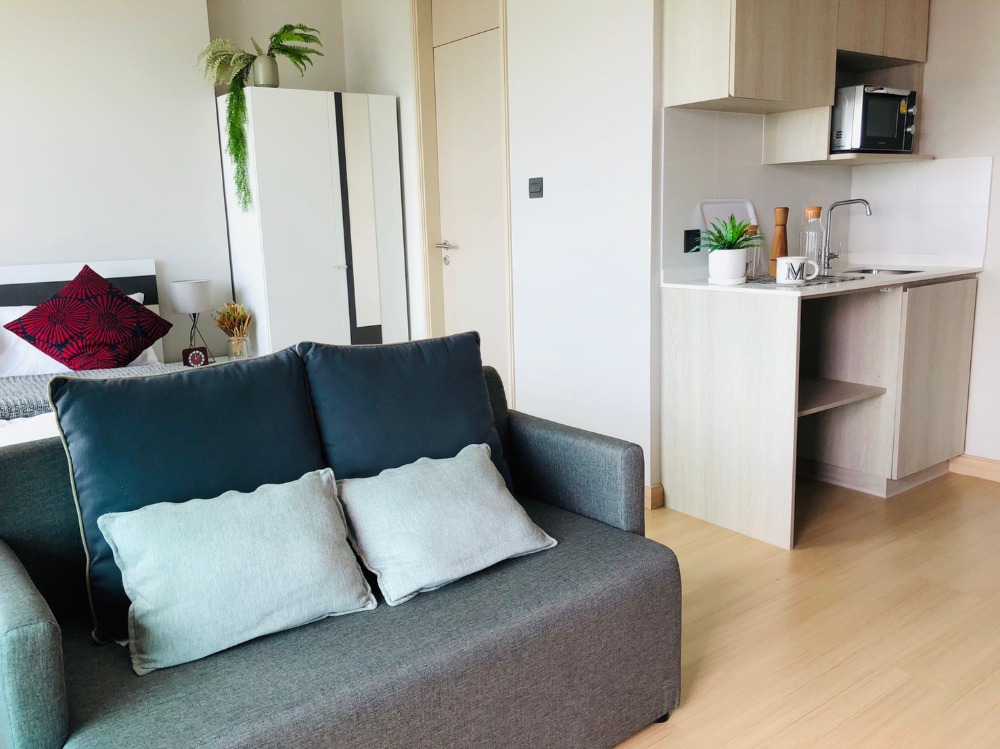 For RentCondoKasetsart, Ratchayothin : 🔥🔥Rent 11500-12500 baht Lumpini Phahon 32🔥🔥 One month deposit, 2 rooms available, reserve now!!!