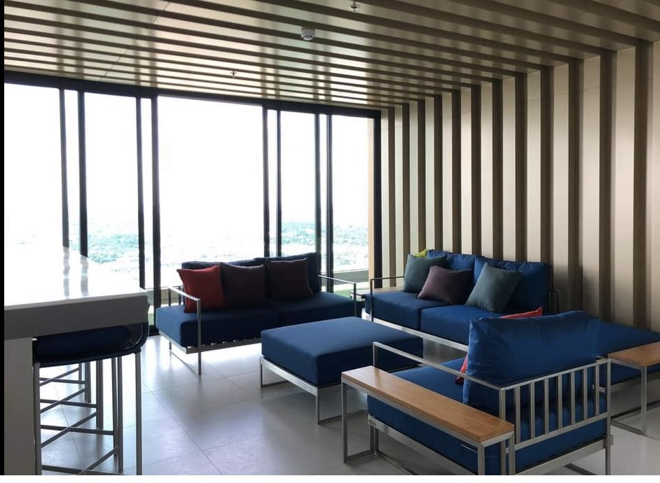 ขายคอนโดนนทบุรี บางใหญ่ บางบัวทอง : **ขาย**plum central station condo 2นอน2น้ำ  ห้องมุม เฟส 1 วิวเมือง