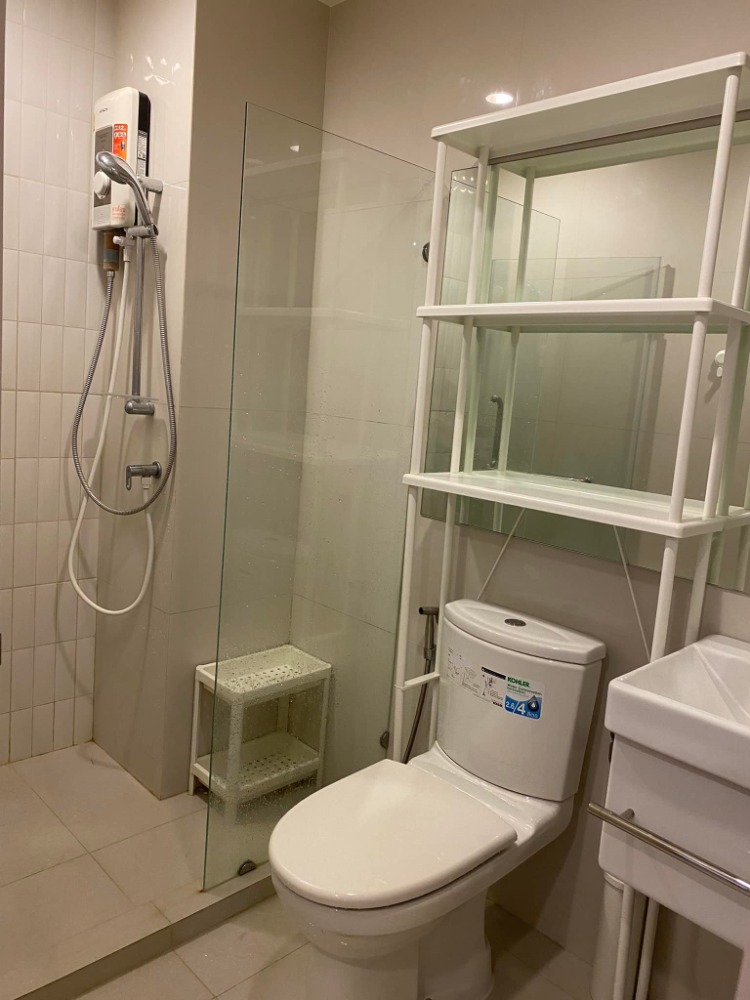 For RentCondoRama9, Petchburi, RCA : Life Asoke, next to MRT Phetchaburi, 35 sq.m., 16th floor