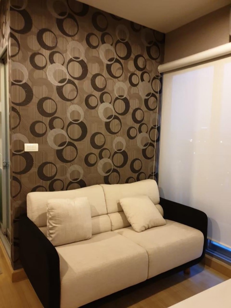 For RentCondoPattanakan, Srinakarin : For rent, The Parkland Srinakarin, parkland srinakarin, room size 36 sq.m., pool view. Nothing blocking the view, very good 360 degrees, 14th floor, 9,000 baht