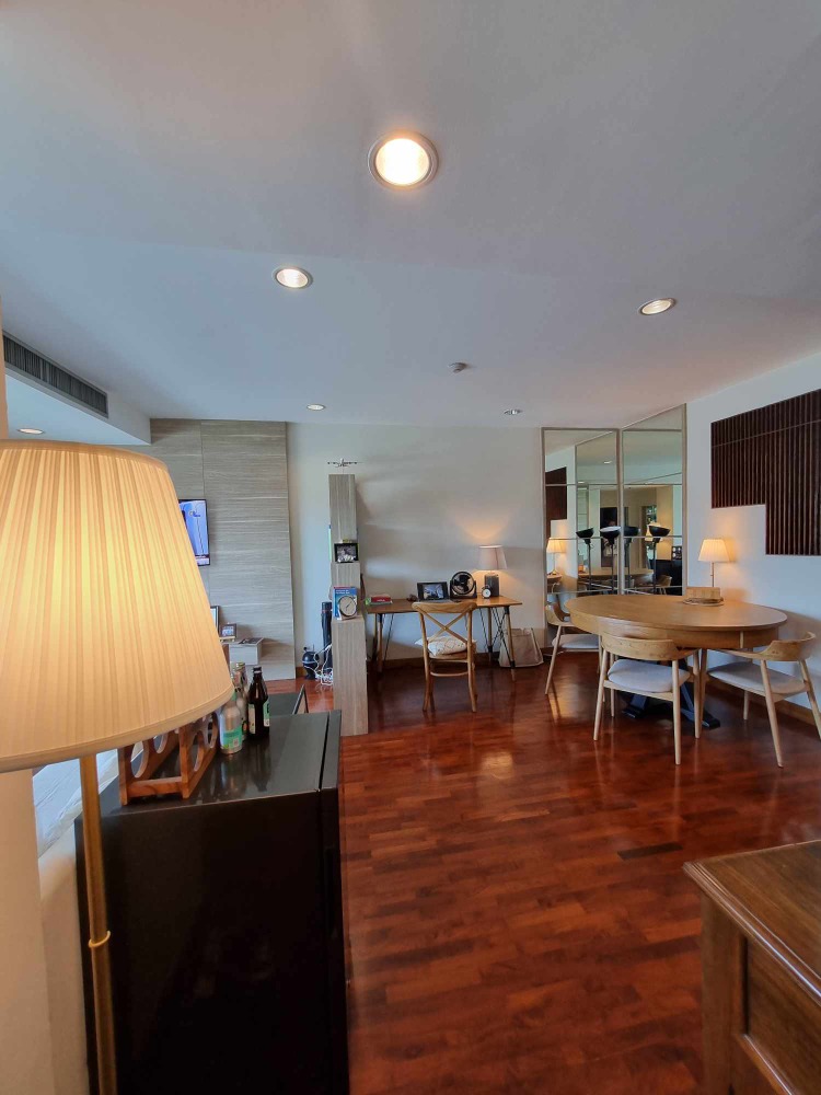 For SaleCondoSathorn, Narathiwat : คอนโด Duplex ปรับปรุงใหม่ ใจกลางเมืองสาทร
