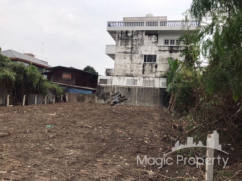 For SaleLandRama9, Petchburi, RCA : Land for Sale on Sutthisan Winitchai Rd, Din Daeng, Bangkok