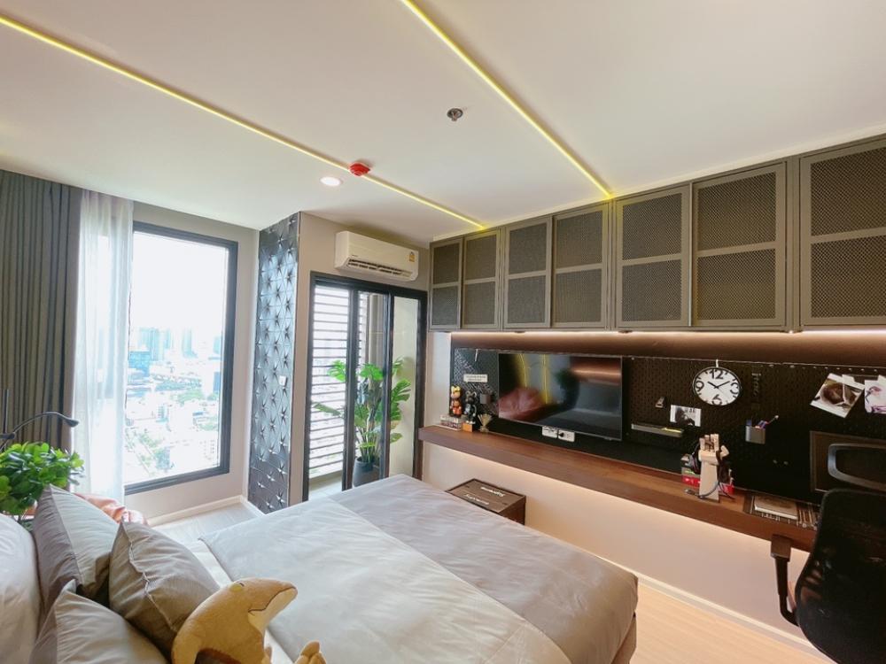For SaleCondoSapankwai,Jatujak : Condo, cheap installment 6,500/month, new room from the project, sell at a loss, borrow more than 100%, free down payment 0 baht, ready to move in