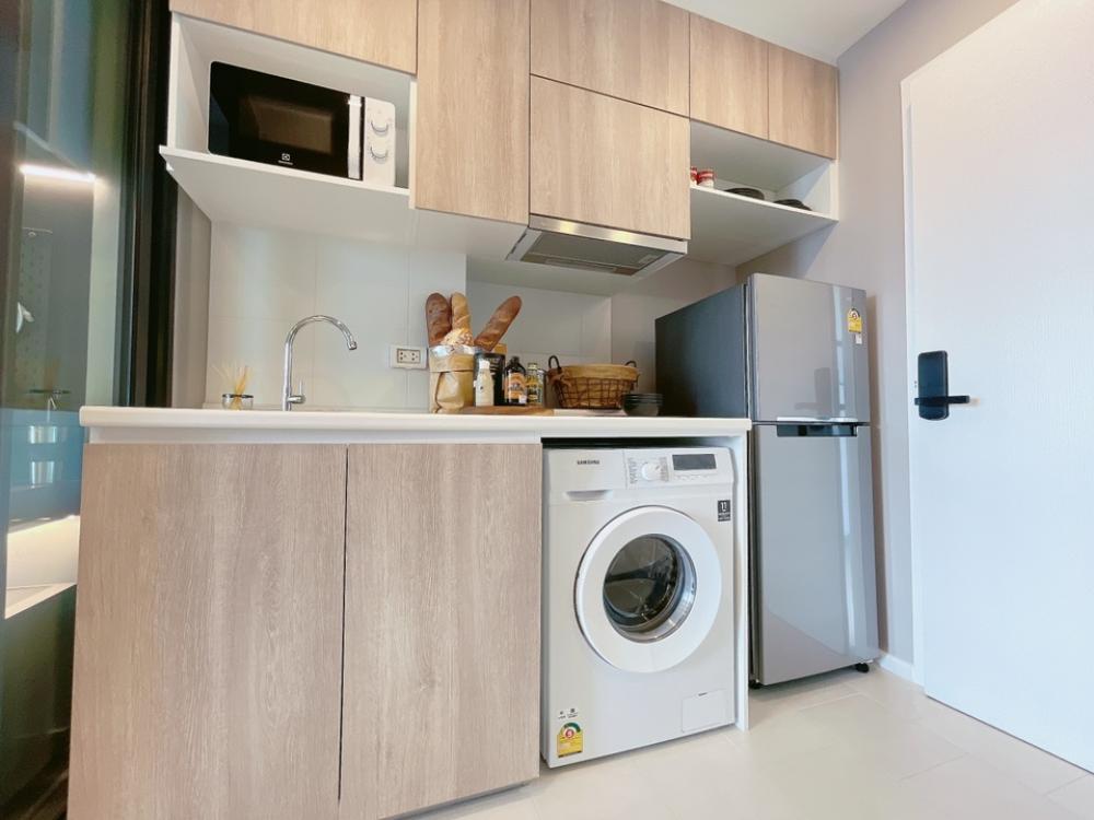 For SaleCondoSapankwai,Jatujak : Condo, cheap installment 6,500/month, new room from the project, sell at a loss, borrow more than 100%, free down payment 0 baht, ready to move in