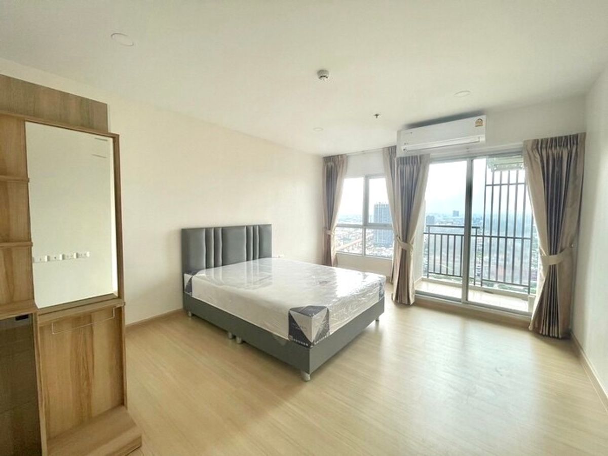 ให้เช่าคอนโดบางแค เพชรเกษม : 💡ห้องว่างให้เช่า เพียง 9,000 บาทเท่านั้น Condo Supalai Veranda Phasi Charoen Station ชั้น 28 ตึก B  โทร.087-556-4977💡