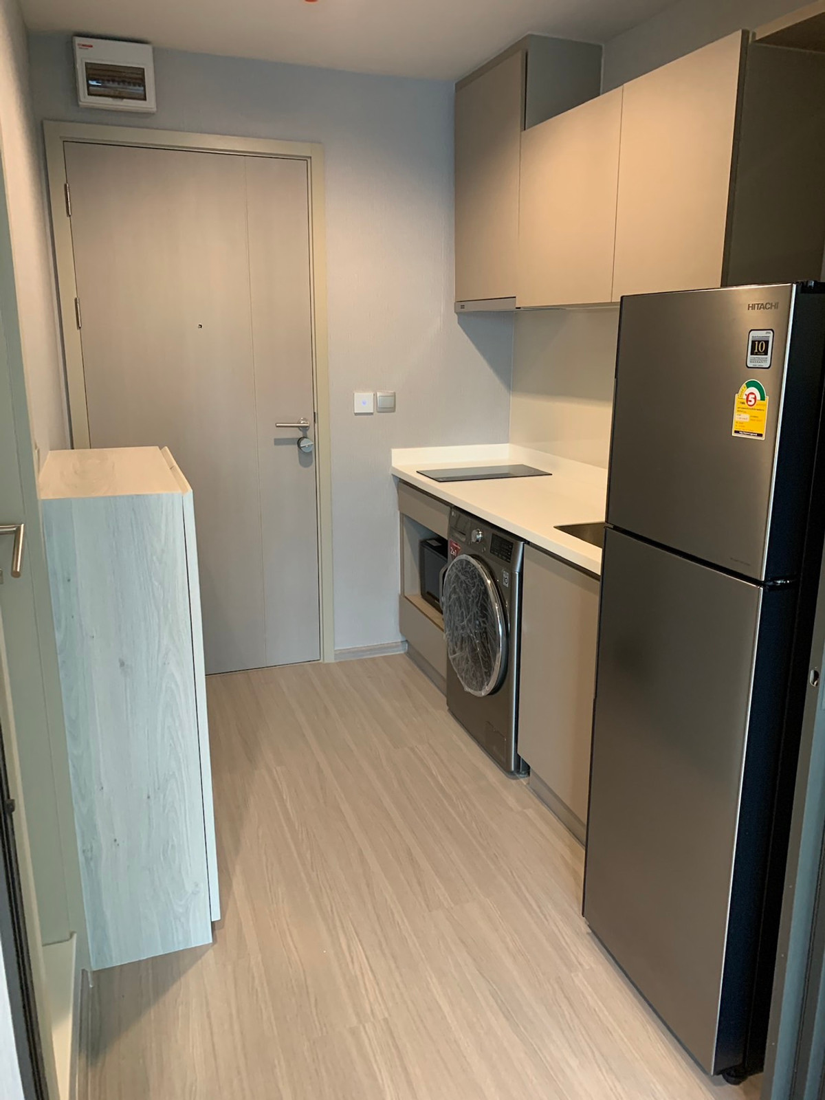 For RentCondoLadprao, Central Ladprao : Life Ladprao Only 16,000 THB Beautifully decorated room, good price 📞 Line:@pukkhome (with @ )