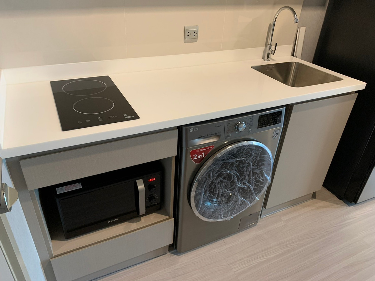 For RentCondoLadprao, Central Ladprao : Life Ladprao Only 16,000 THB Beautifully decorated room, good price 📞 Line:@pukkhome (with @ )