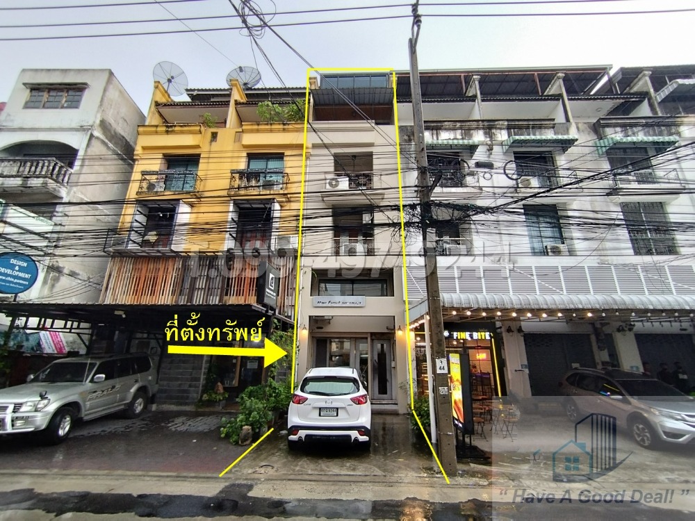 For SaleShop HouseLadprao101, Happy Land, The Mall Bang Kapi : Commercial building, 6 floors, 21 square wah, Soi Lat Phrao 112, 700 meters from the entrance of the alley.