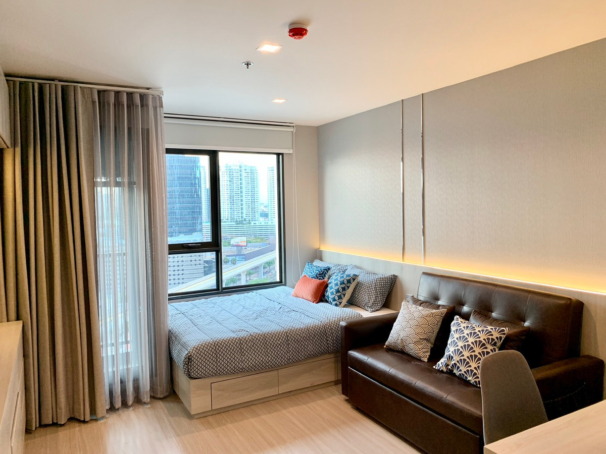 For RentCondoLadprao, Central Ladprao : Life Ladprao Only 16,000 THB Beautifully decorated room, good price 📞 Line:@pukkhome (with @ )