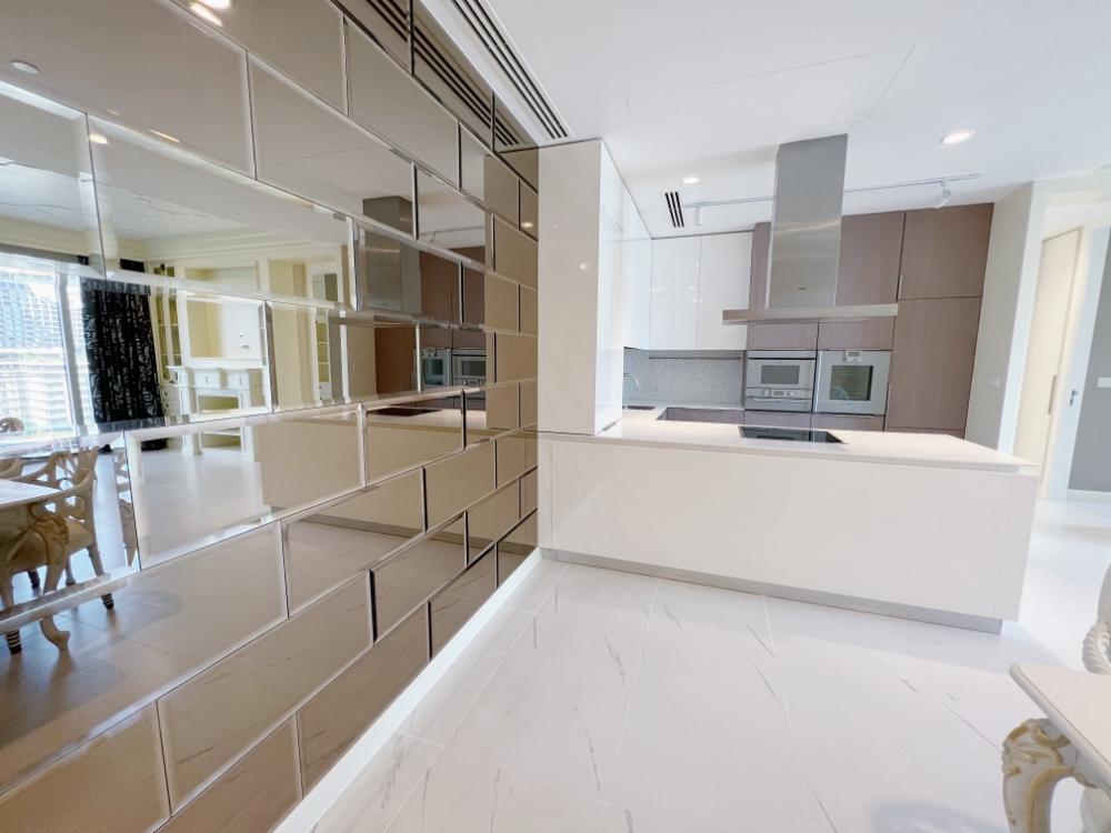 ให้เช่าคอนโดวิทยุ ชิดลม หลังสวน : Rent ✨ 185 Rajdamri ✨Super Luxury Condominium from Raimond Land (video available)