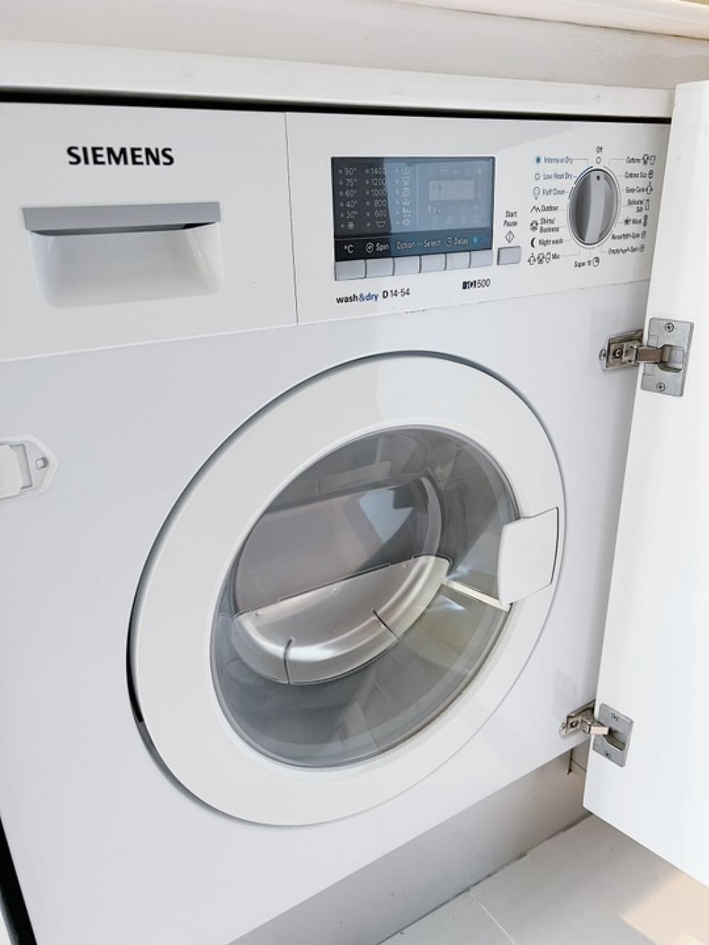 ให้เช่าคอนโดวิทยุ ชิดลม หลังสวน : Rent ✨ 185 Rajdamri ✨Super Luxury Condominium from Raimond Land (video available)