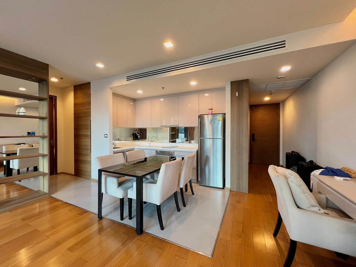 For RentCondoSathorn, Narathiwat : ( UL2601051 ) Tel/Line 096-2479369 , FOR RENT THE ADDRESS SATHORN 2 Bedroom 2 Bathroom 82 SQ.M. Rare Item!!