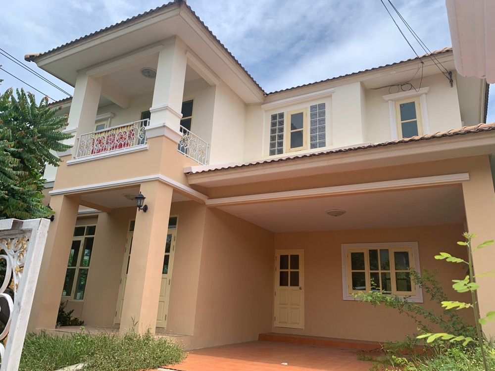 For SaleHouseSamut Prakan,Samrong : For Sale!! Single House(at the corner) 3bedroom 3bathrooms able to move in