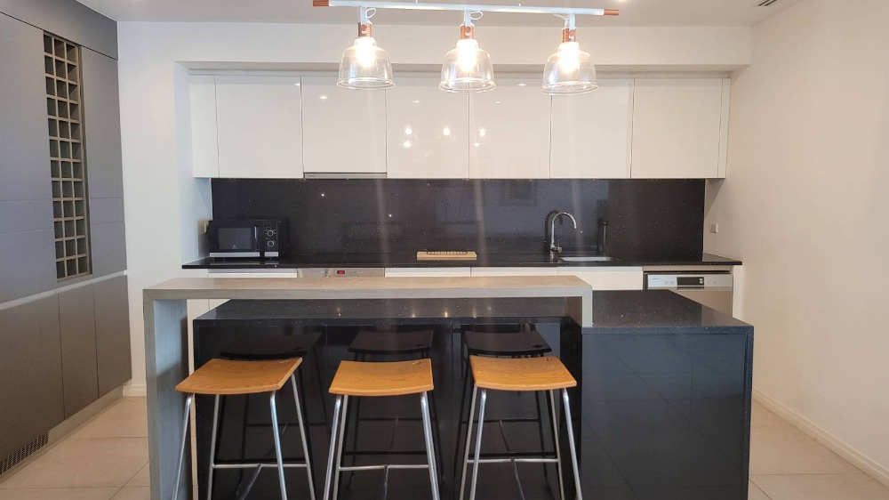 For RentCondoWongwianyai, Charoennakor : For Rent⭐Luxury Condo River View⭐3 Bedroom⭐132 Sq.m⭐Near ICONSIAM 