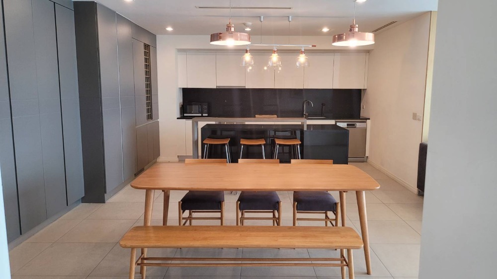 For RentCondoWongwianyai, Charoennakor : For Rent⭐Luxury Condo River View⭐3 Bedroom⭐132 Sq.m⭐Near ICONSIAM 