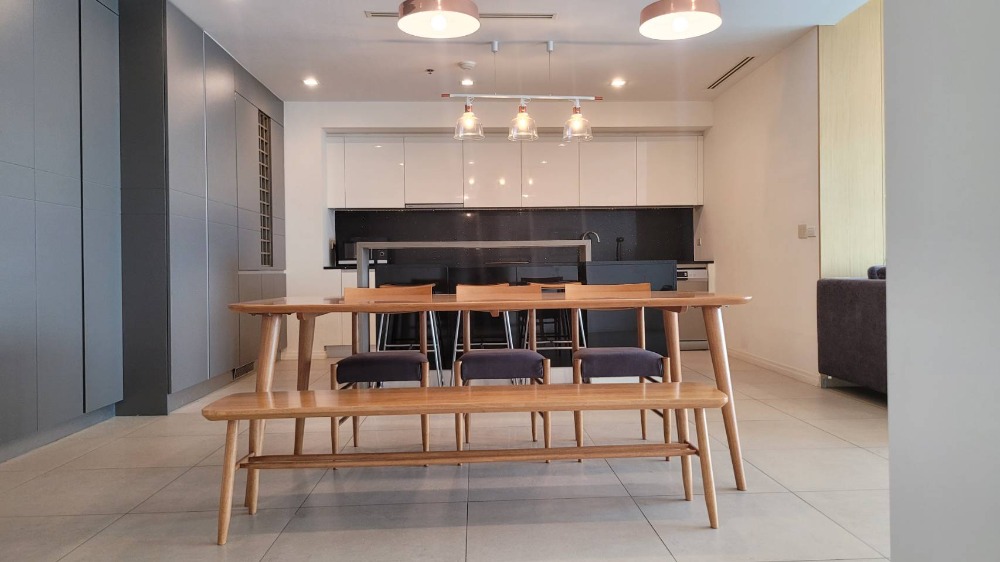 For RentCondoWongwianyai, Charoennakor : For Rent⭐Luxury Condo River View⭐3 Bedroom⭐132 Sq.m⭐Near ICONSIAM 