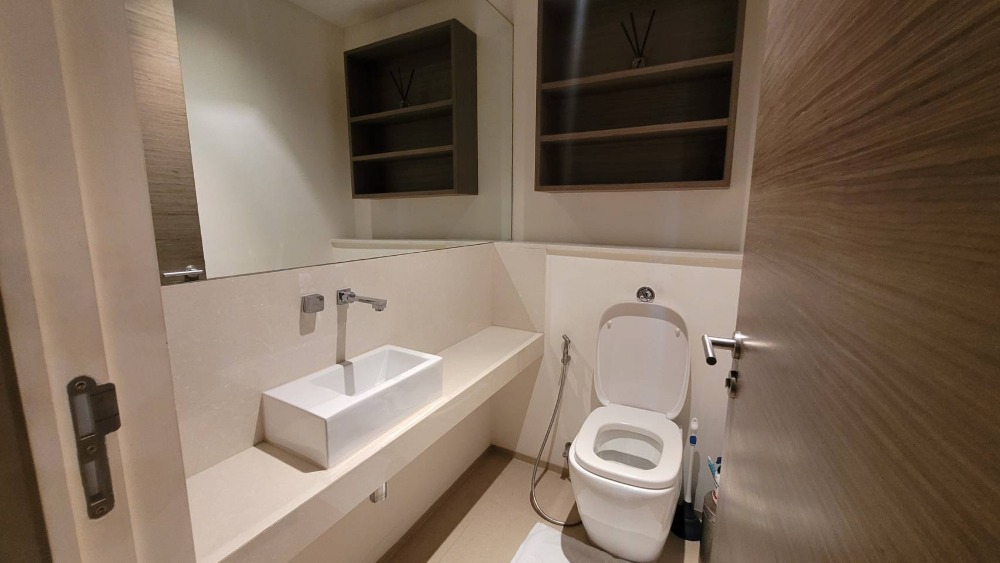 For RentCondoWongwianyai, Charoennakor : For Rent⭐Luxury Condo River View⭐3 Bedroom⭐132 Sq.m⭐Near ICONSIAM 