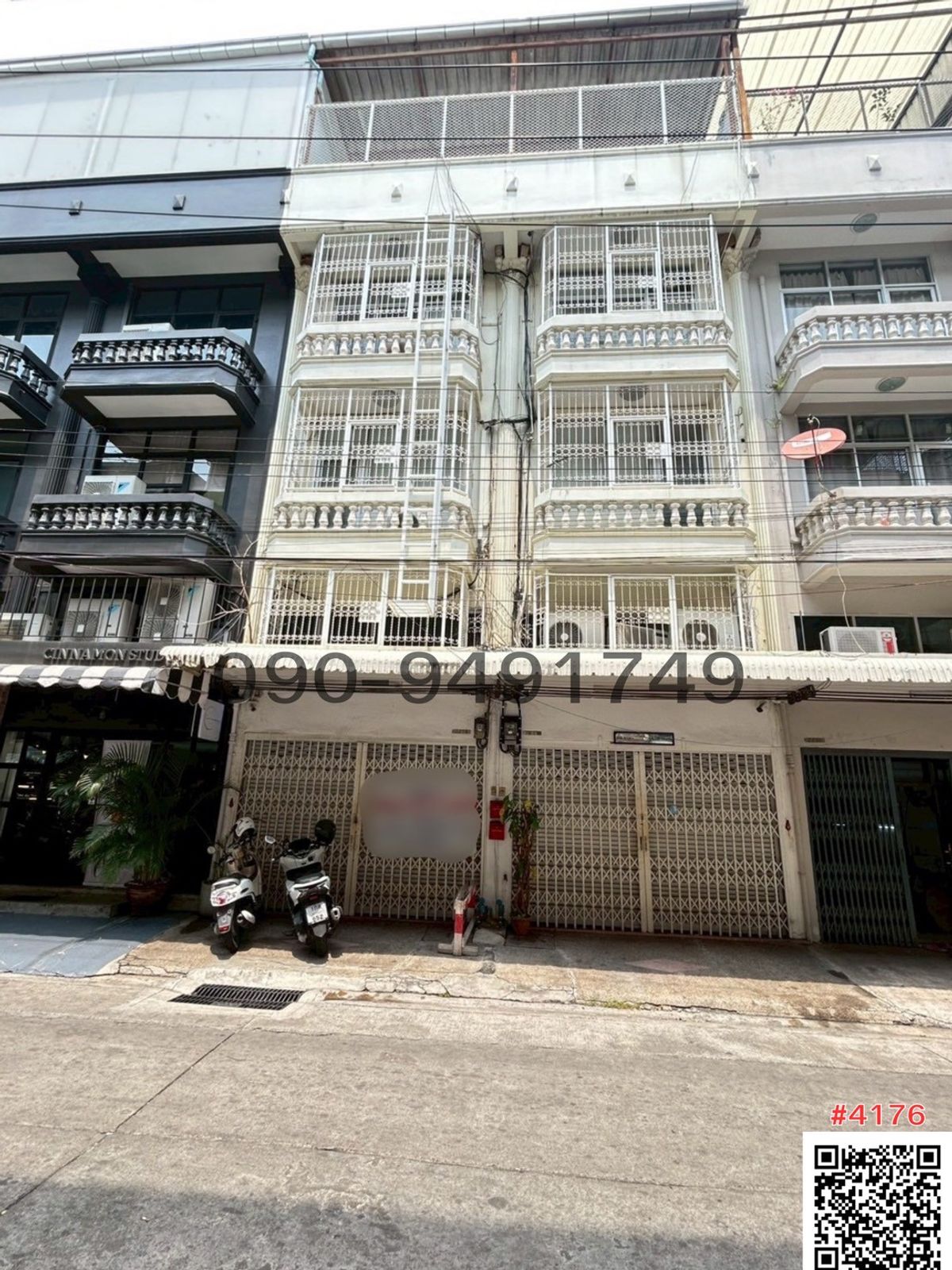 For RentShop HouseBang Sue, Wong Sawang, Tao Pun : Commercial building for rent, 1 unit, 4 floors, Soi Charoen Krung 78 Enter the alley 100 meters