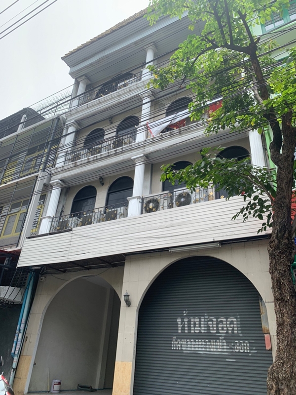 For RentShop HouseRama3 (Riverside),Satupadit : For rent commercial building , 2 units, 4.5 floors, Charoen Rat Road, area 850 square meters, 12 rooms, 6 bathrooms, rental price 65,000 baht per month